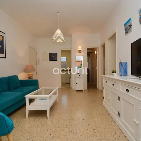 Apartamento Rey Balduino Bajos 4 *